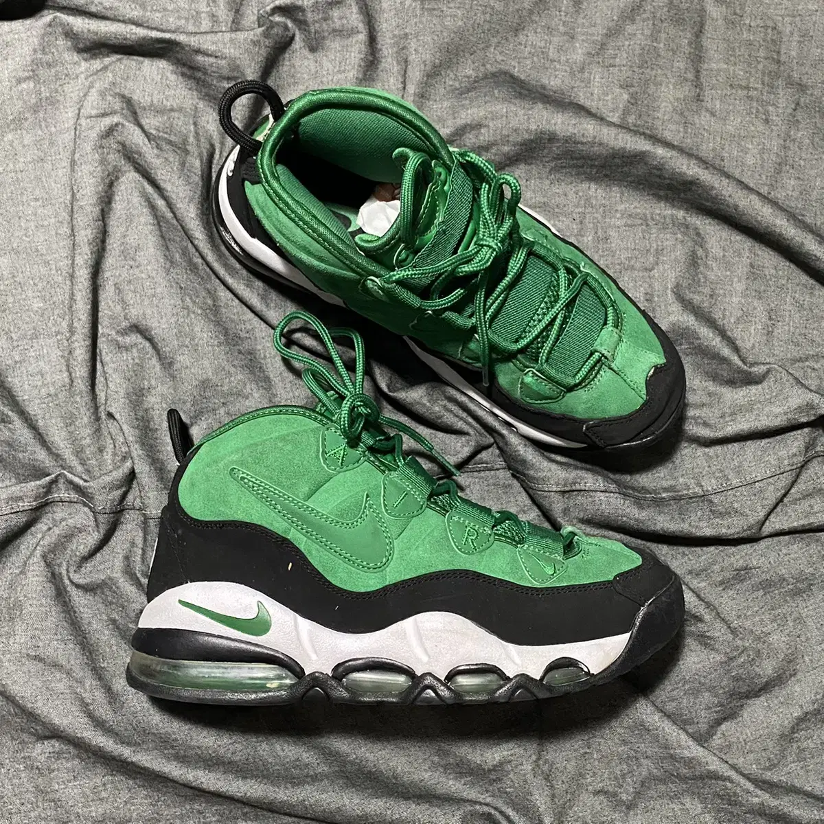 Nike Air Max Uptempo Sz 7(250)